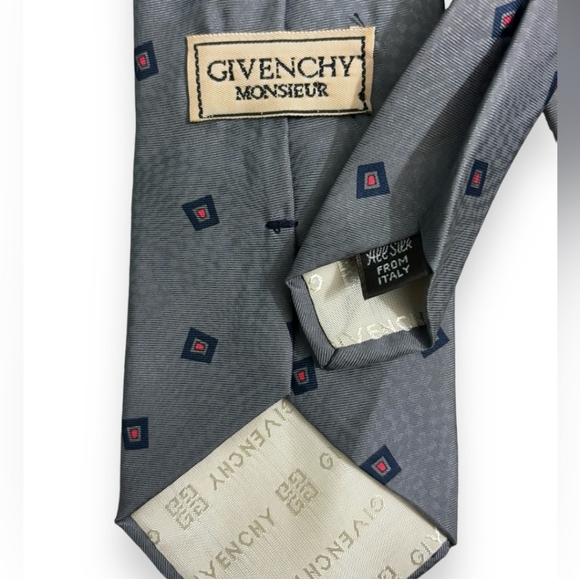 GIVENCHY 100% Silk Tie Grey Toile Abstract Geometric PrintVintage!100% S… - Picture 4 of 5